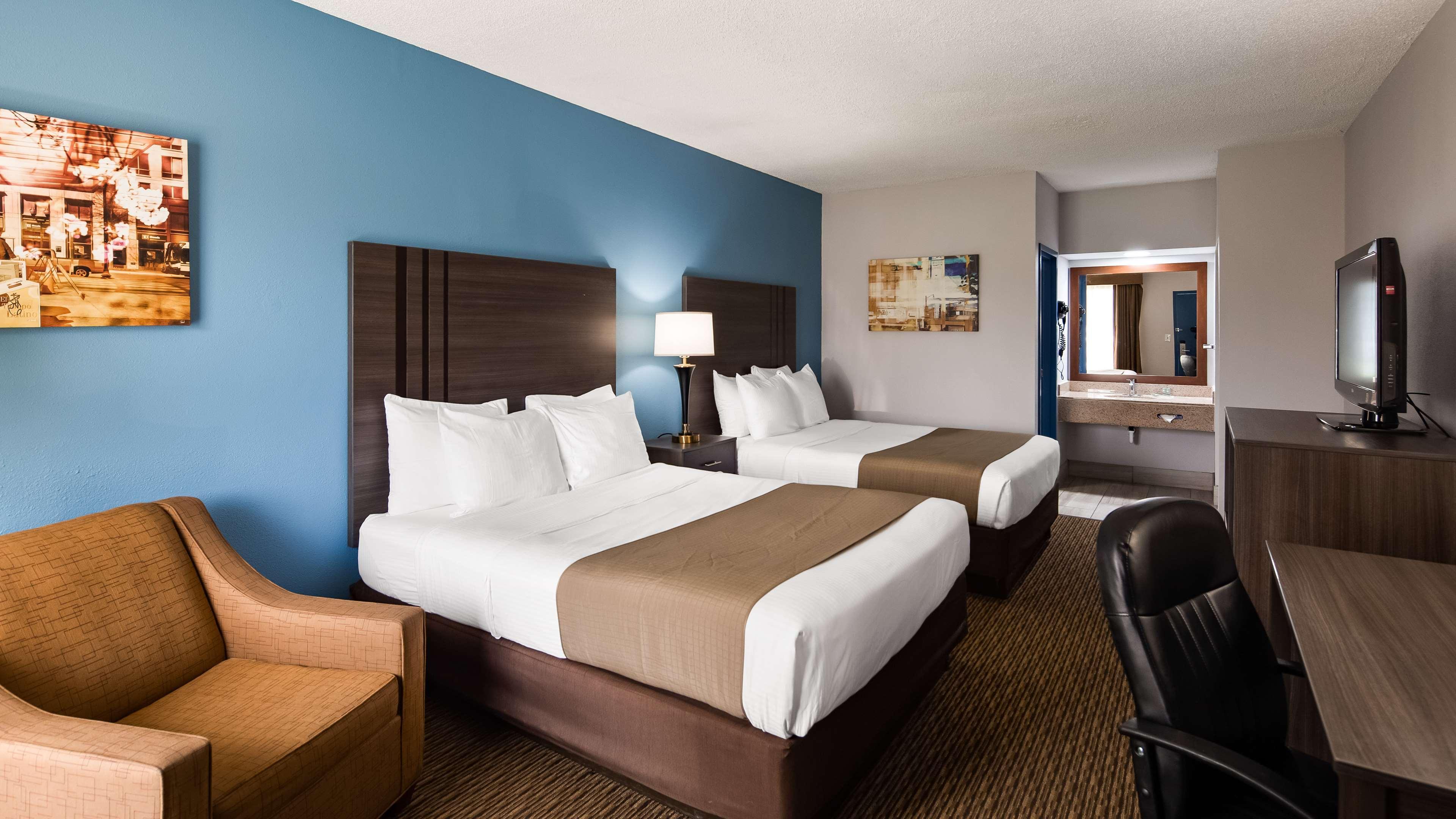 Best Western Emporia Exterior photo