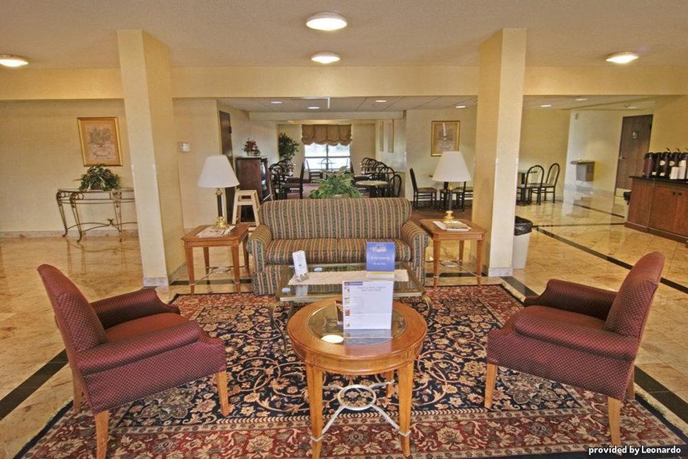 Best Western Emporia Interior photo